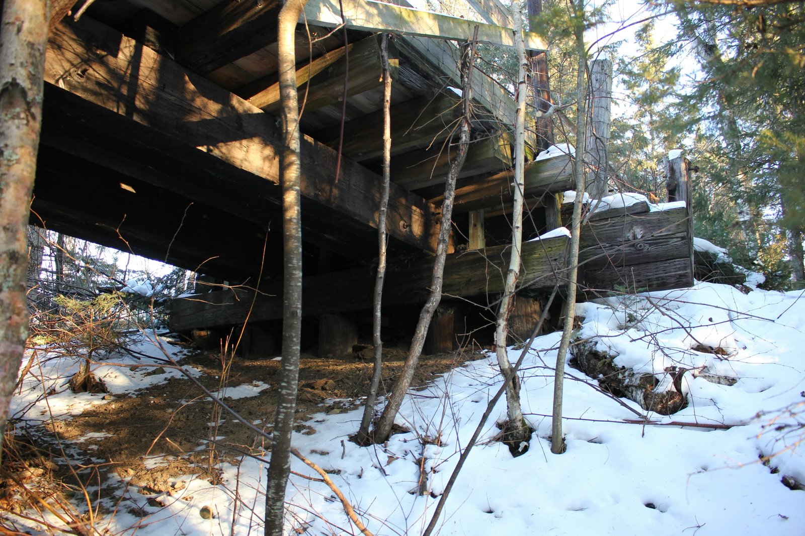 North abutment